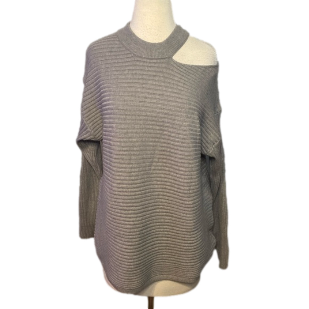 NWT Kirundo Long Sleeve Sweater One Cutout Shoulder Gray M